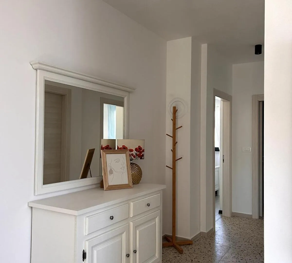 Apartment Eleonora Mare Pula 0*,