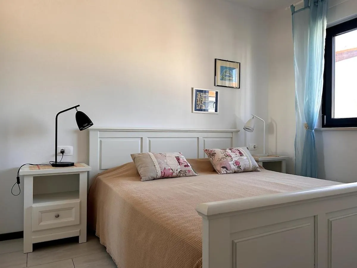 Apartment Eleonora Mare Pula Kroatien