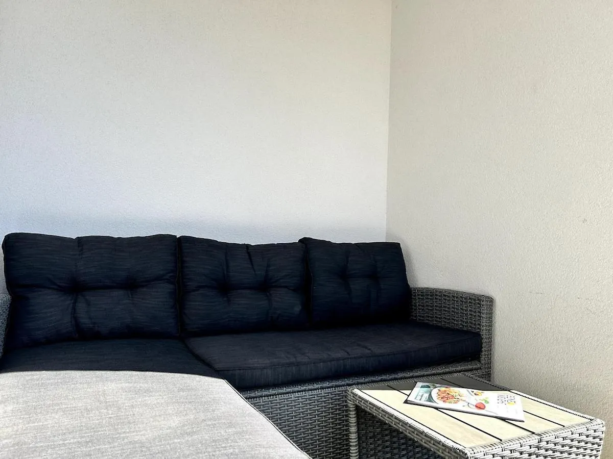 Apartment Eleonora Mare Pula 0*,  Kroatien